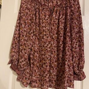 Max Studio Burgundy Floral Top